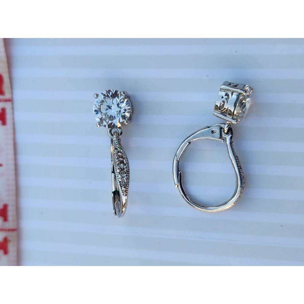 Silver Tone Dangle Earrings Halo Round CZ Crystal Drop Leverback Bridal‎ Elegant